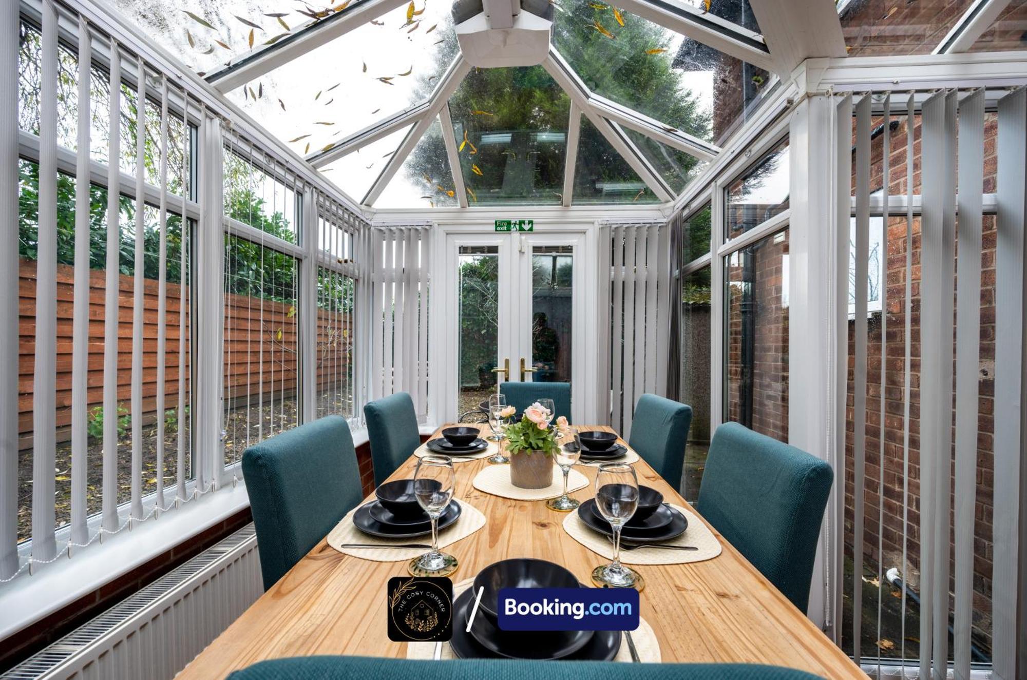 Ferienwohnung Cosy 3-Bed House, Garden & Free Parking In Stretford Manchester Exterior foto
