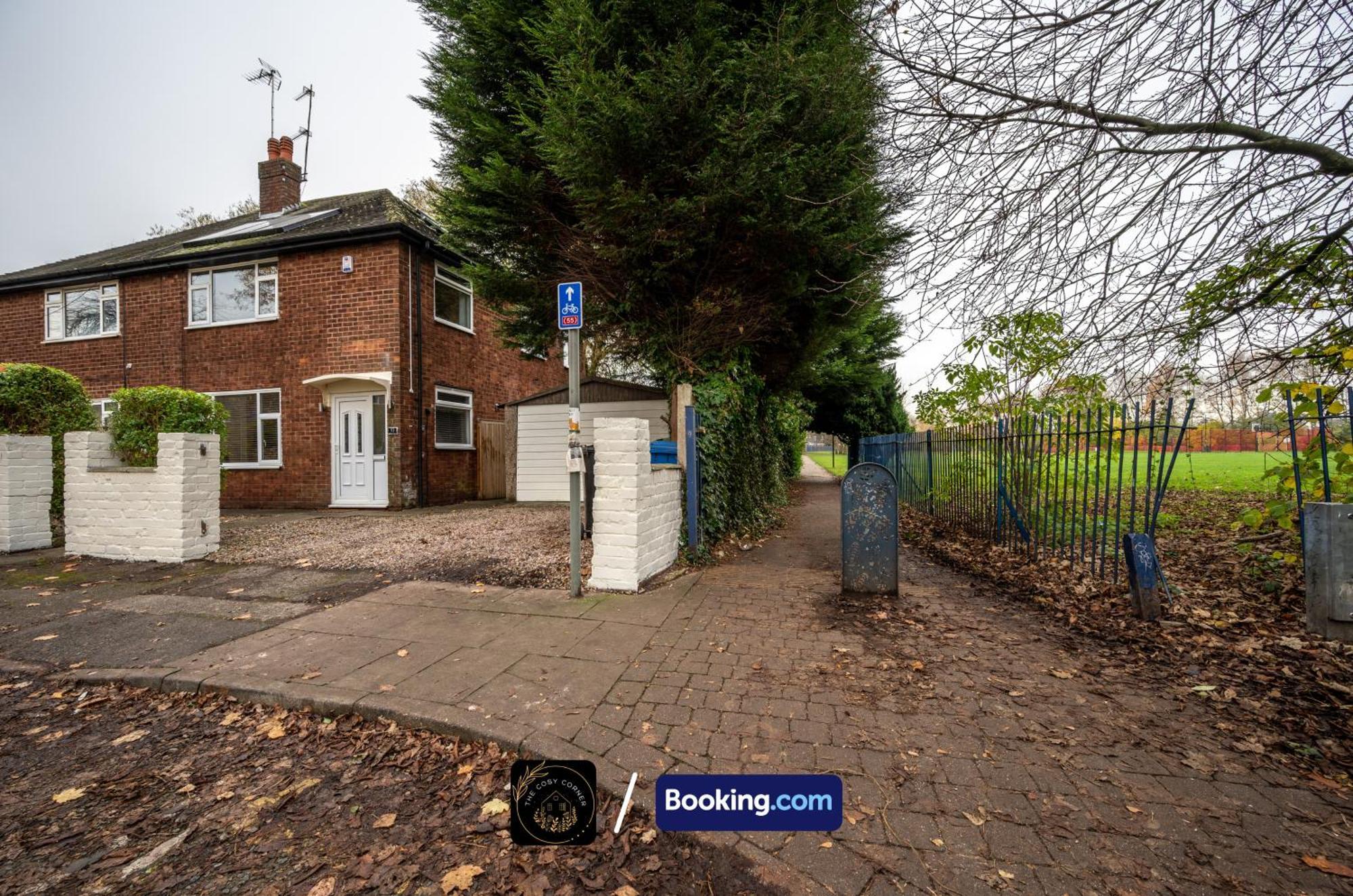 Ferienwohnung Cosy 3-Bed House, Garden & Free Parking In Stretford Manchester Exterior foto